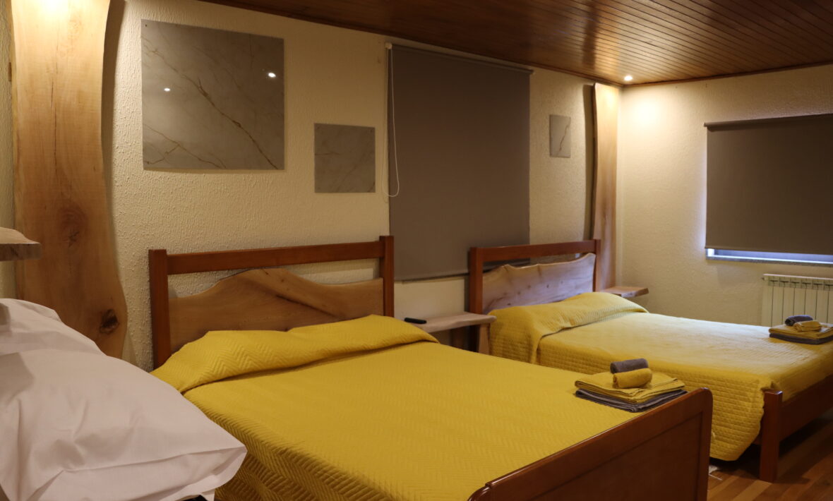Quarto Quádruplo Deluxe do Patrão (N.º 3)